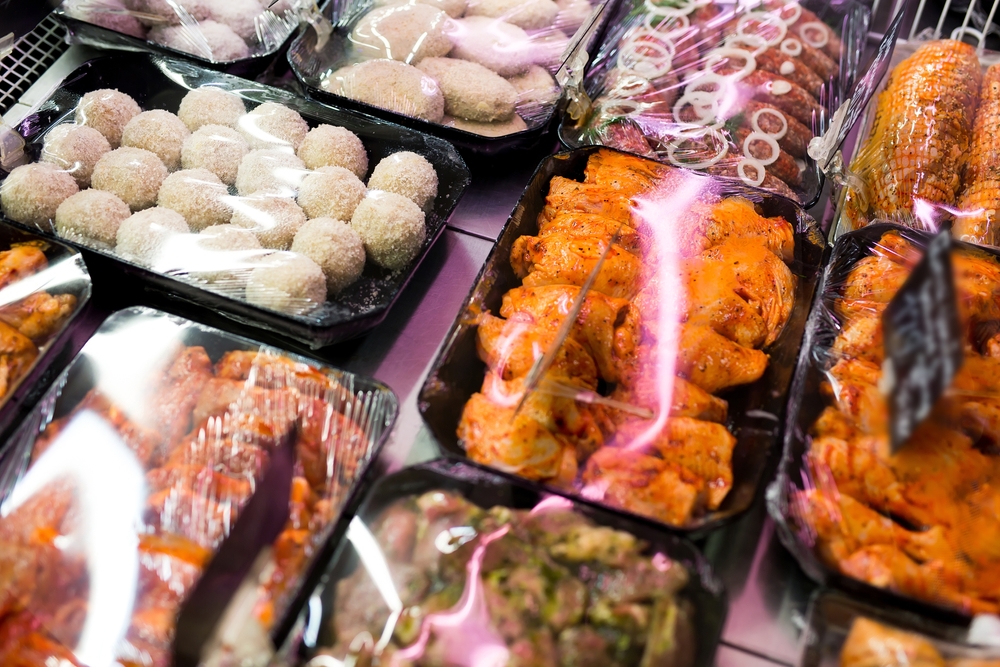 Cooked meat Cooked meat potentially contaminated with Listeria monocytogenes
