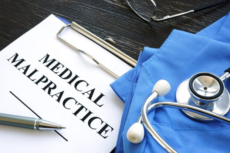 Pros and Cons of Medical Malpractice Caps: Understanding the Impact and ...